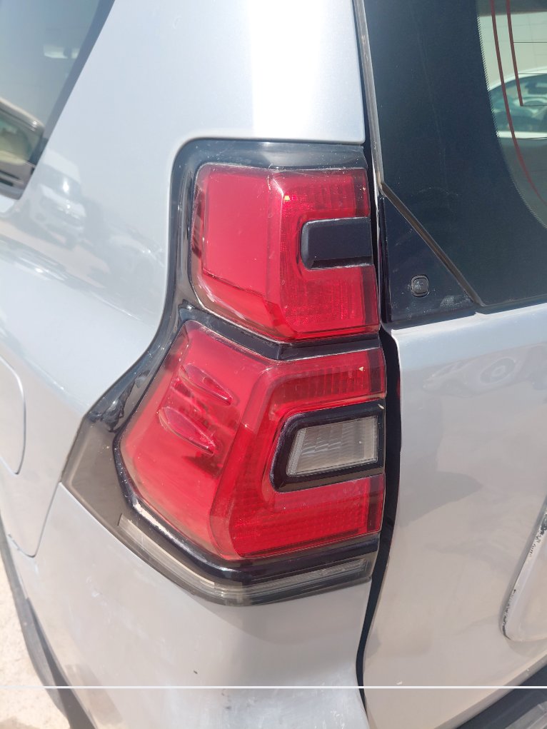 Toyota Land Cruiser Prado TXL-1  2022 image