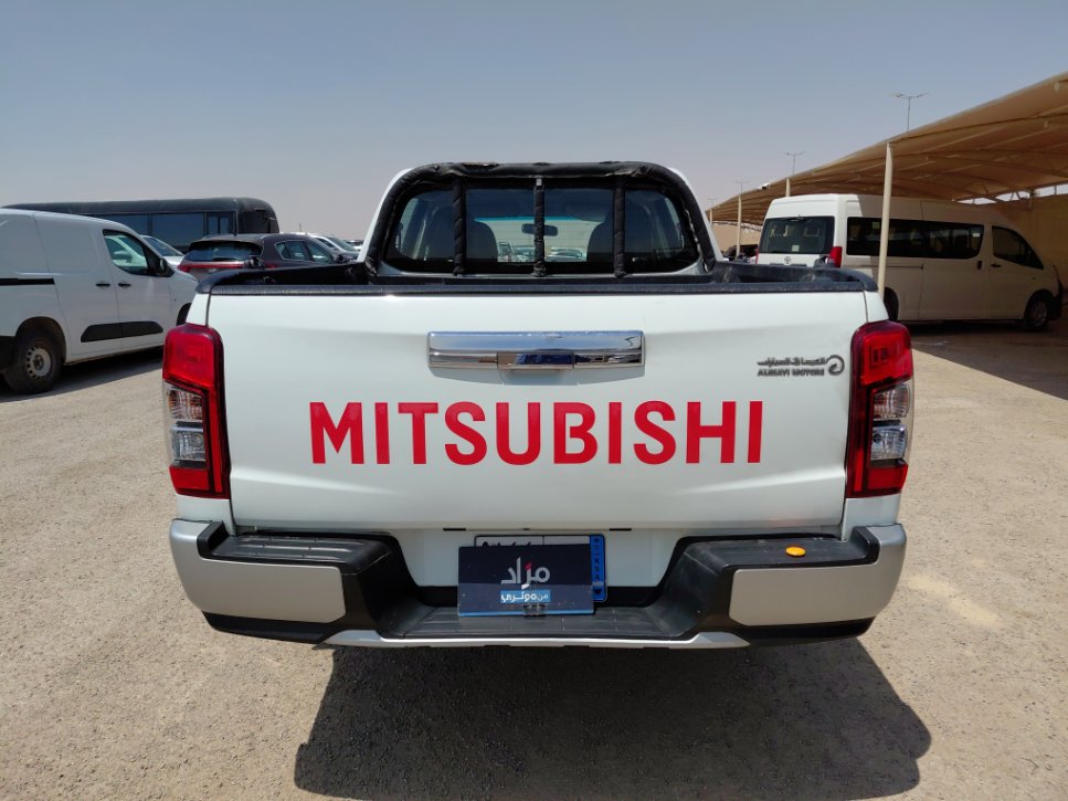 ميتسوبيشي L200  2022 image