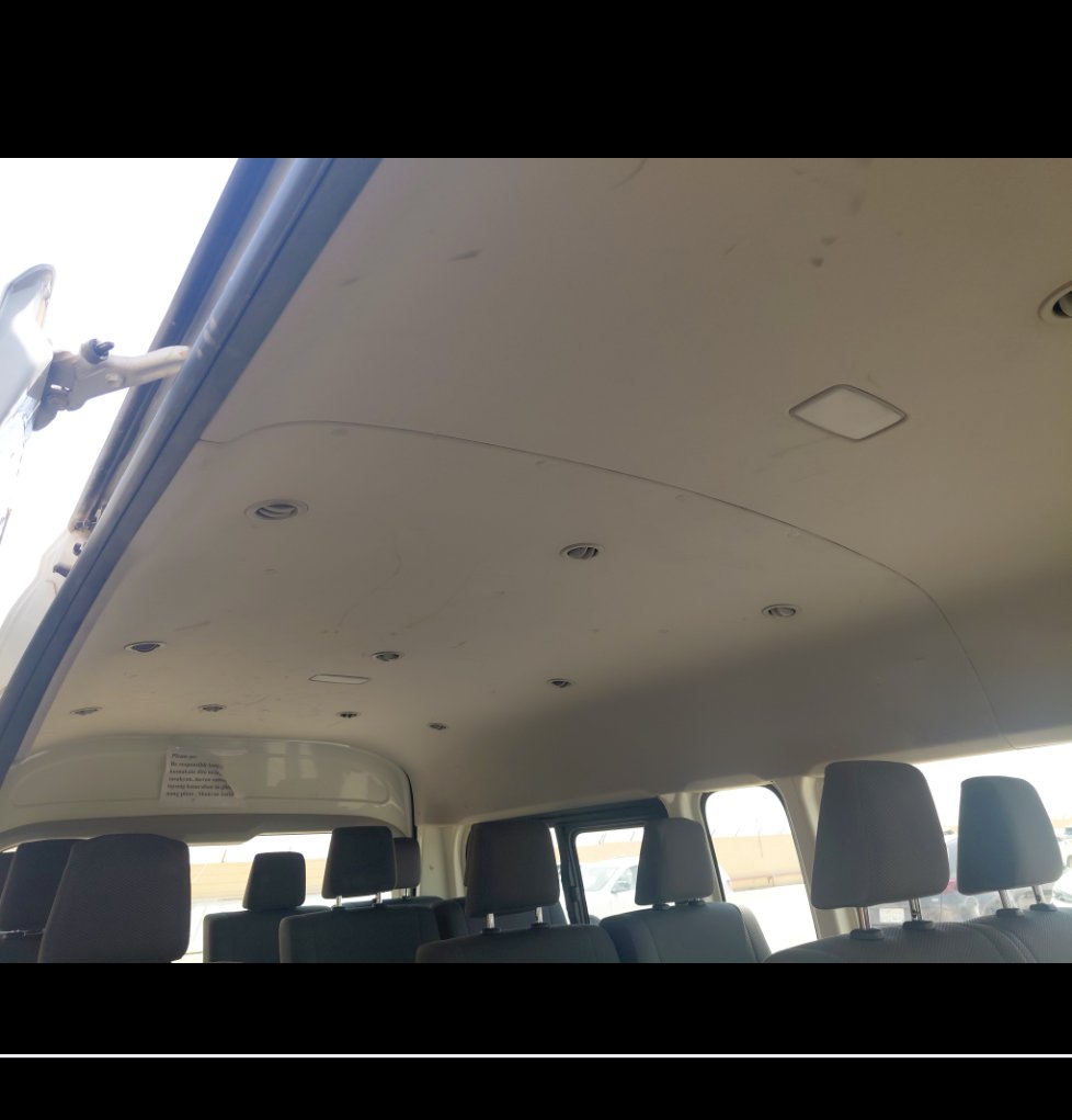 Toyota Hiace Bus  2020 image