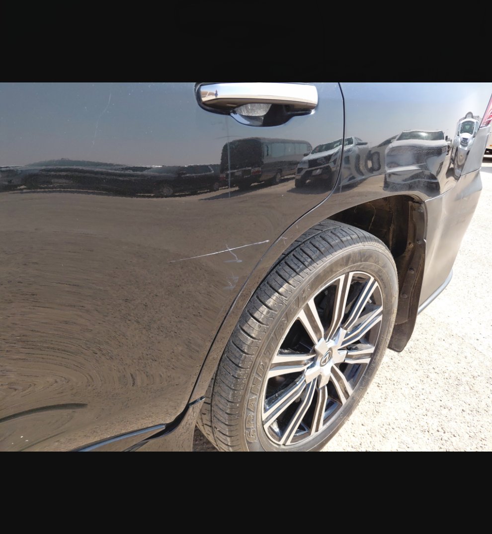 Lexus LX 570 2021 image