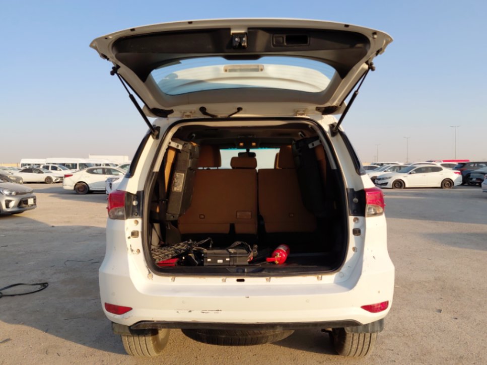 Toyota Fortuner VX1 2022 image