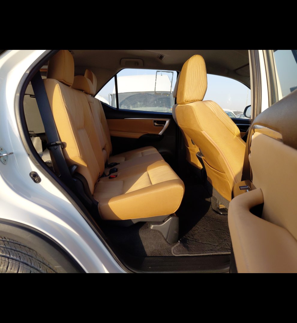 Toyota Fortuner VX1 2022 image