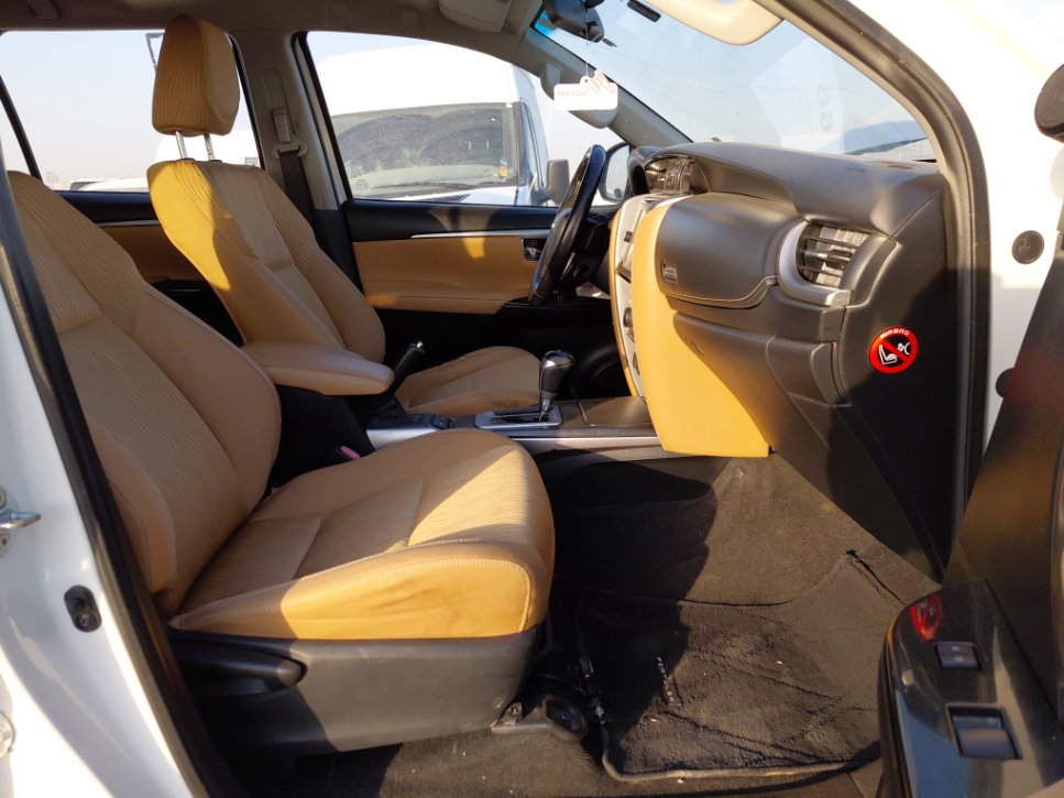 Toyota Fortuner VX1 2022 image