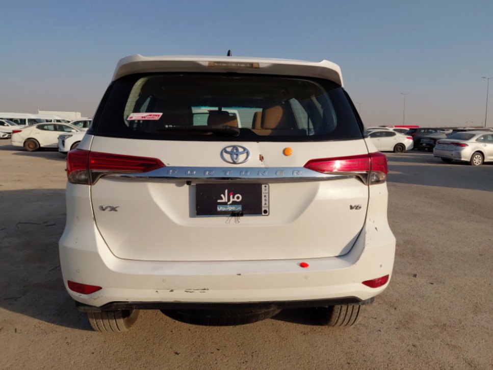 Toyota Fortuner VX1 2022 image