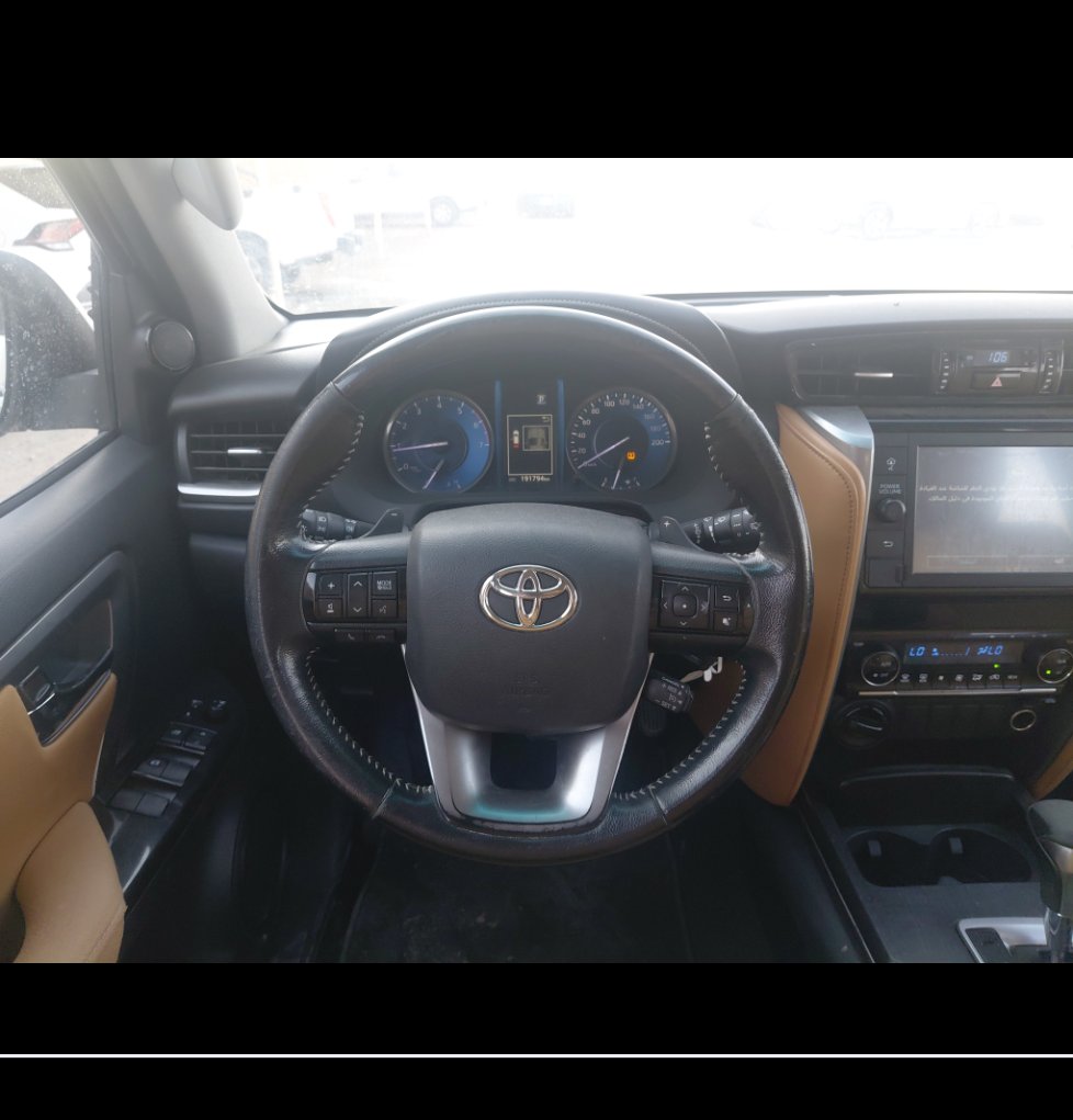 Toyota Fortuner VX1 2023 image