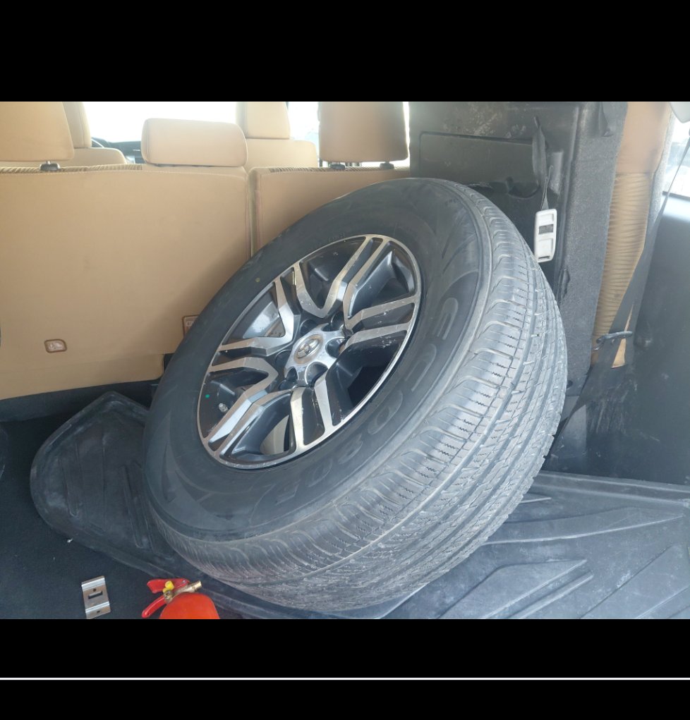 Toyota Fortuner VX1 2023 image