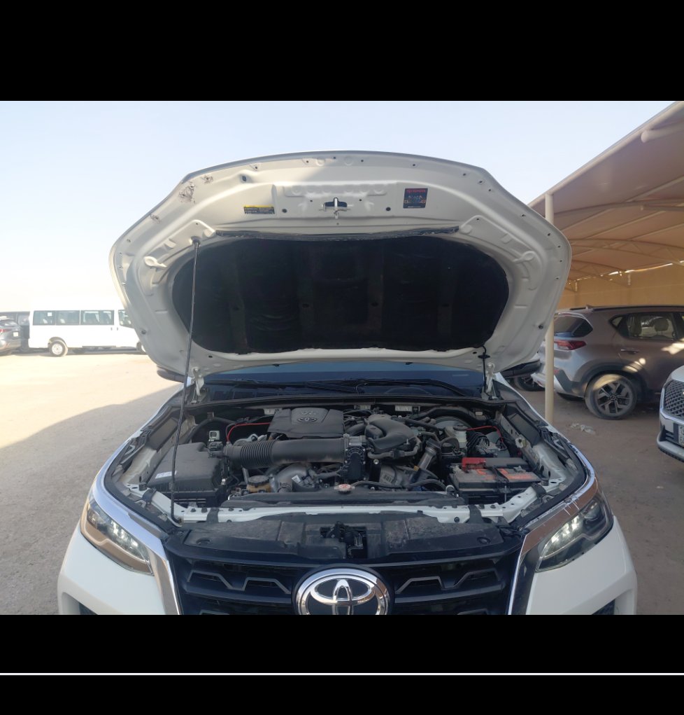 Toyota Fortuner VX1 2023 image