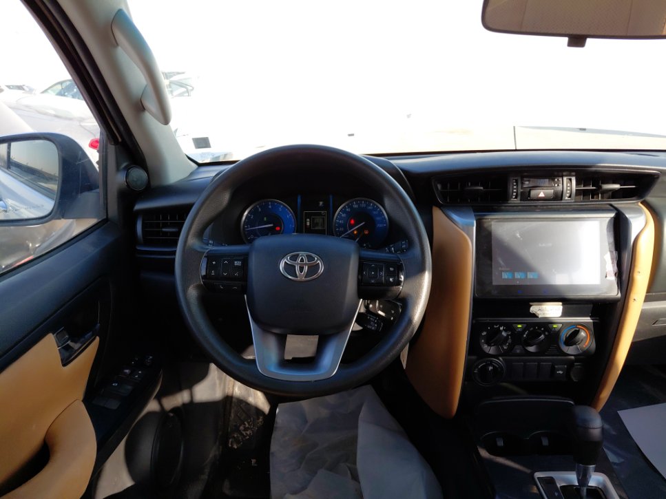 Toyota Fortuner GX2 2025 image