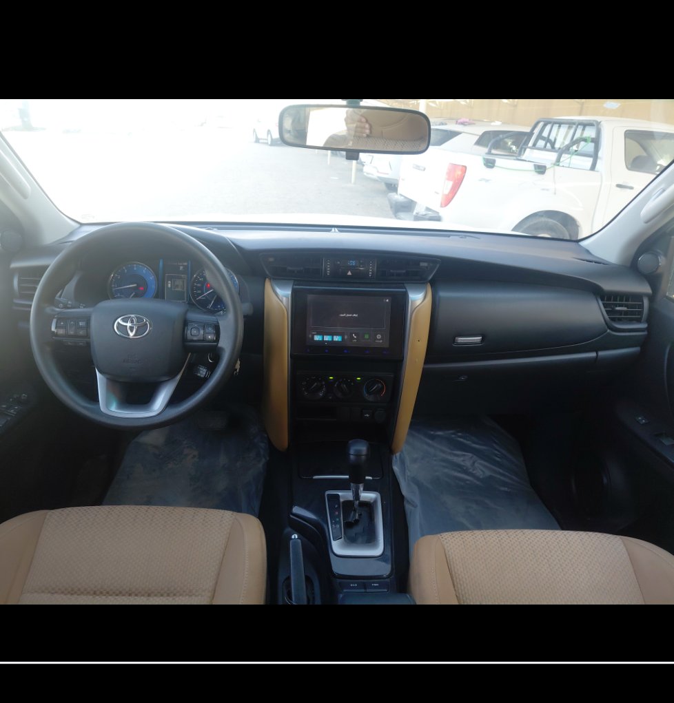 Toyota Fortuner GX2 2024 image