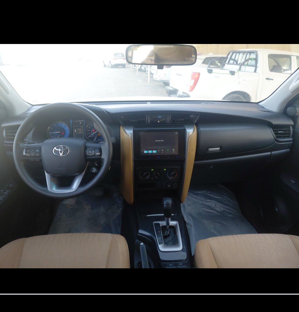 Toyota Fortuner GX2 2024 image