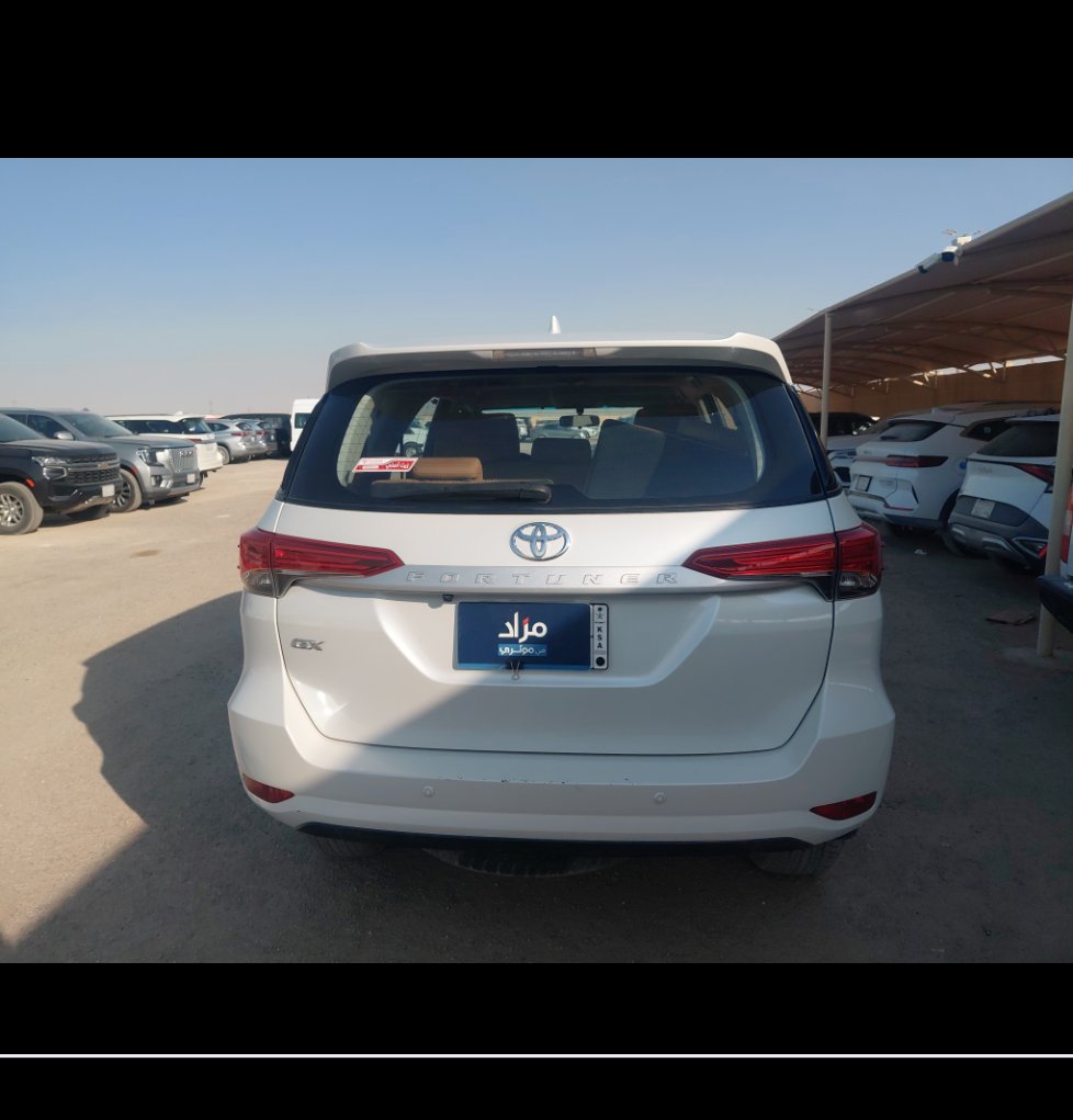 Toyota Fortuner GX2 2024 image