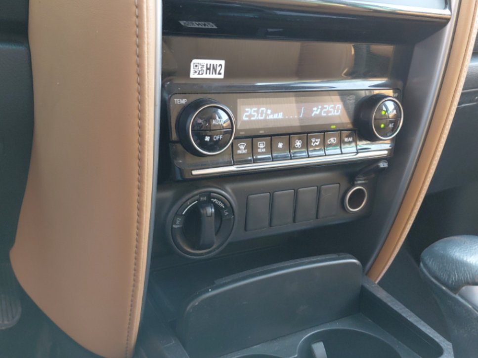 Toyota Fortuner VX1 2023 image