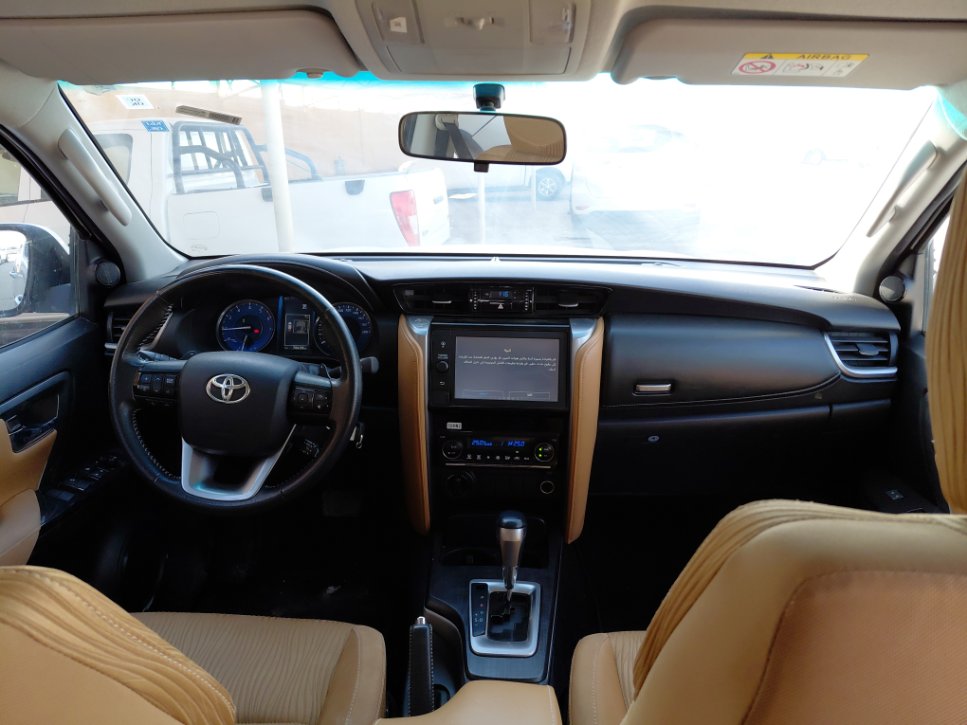 Toyota Fortuner VX1 2023 image