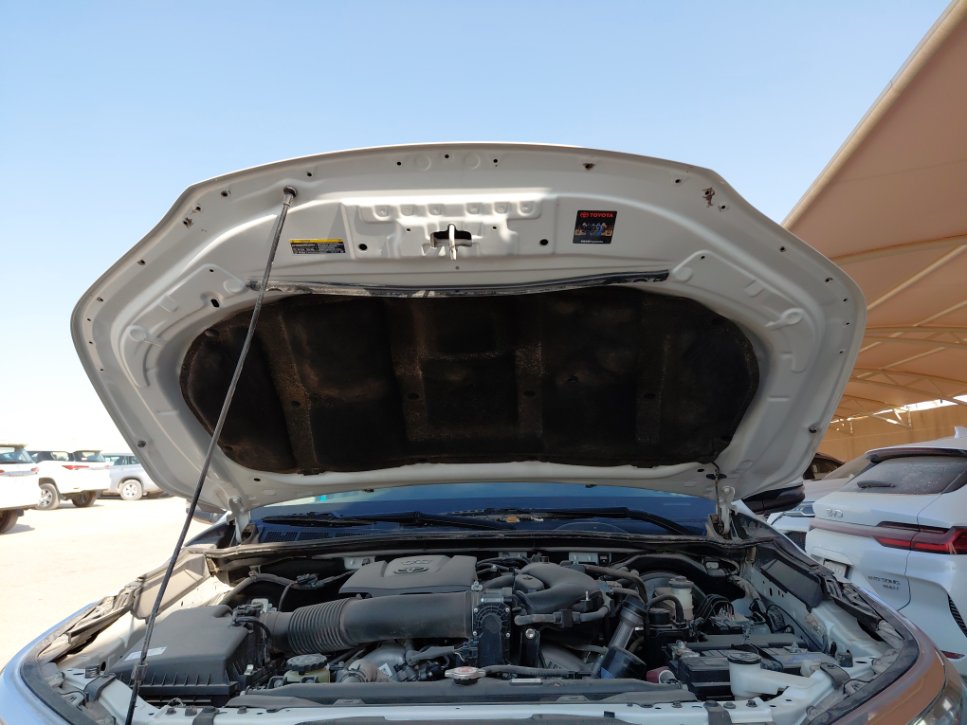 Toyota Fortuner VX1 2023 image