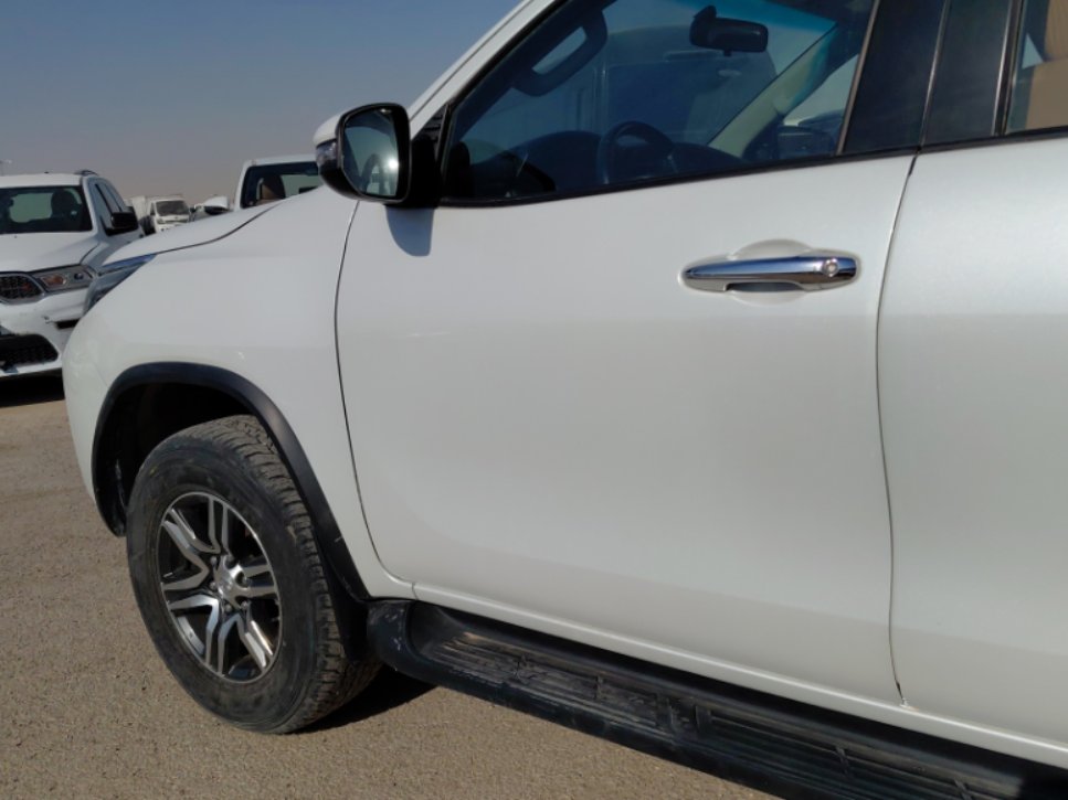 Toyota Fortuner VX1 2023 image