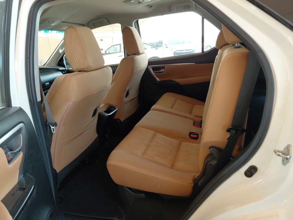 Toyota Fortuner VX1 2022 image