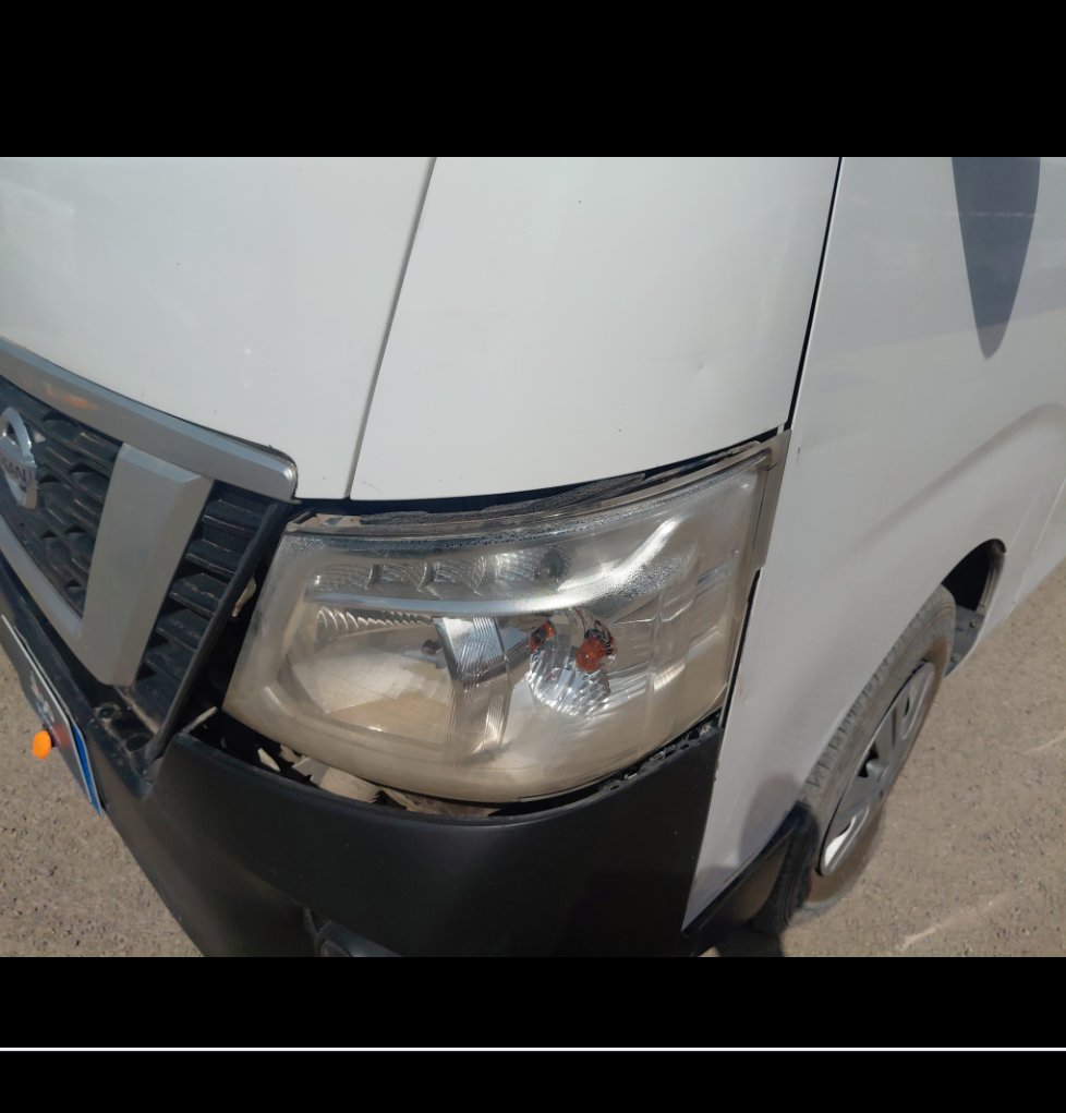 Nissan NV350 Urvan  2021 image