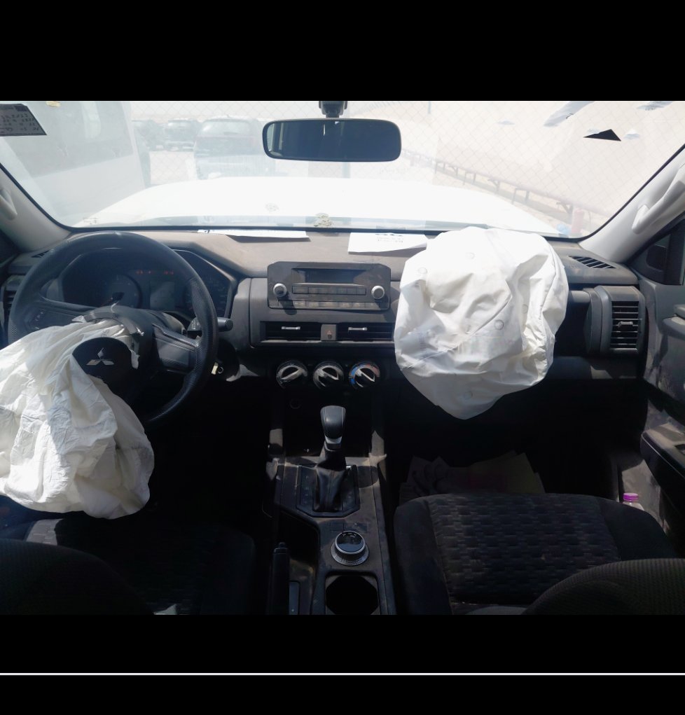 ميتسوبيشي L200 4X4- 2024 image