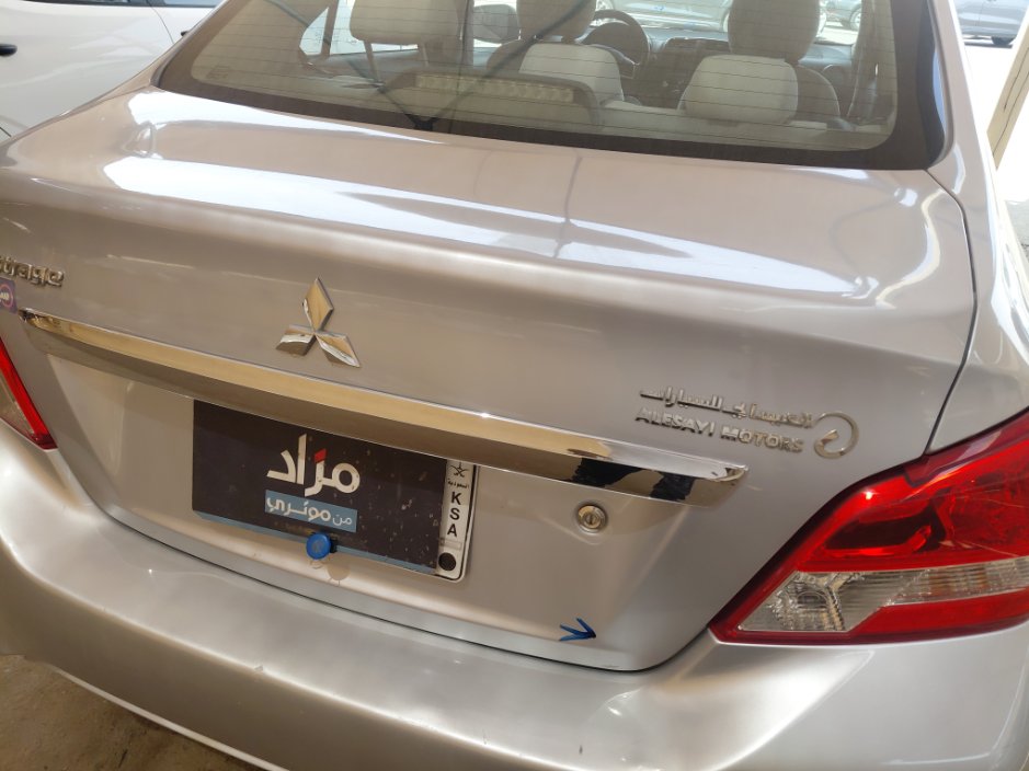 ميتسوبيشي أتراج  2021 image