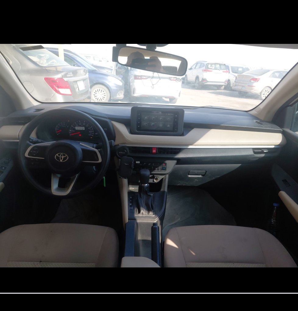 Toyota Yaris Y 2023 image