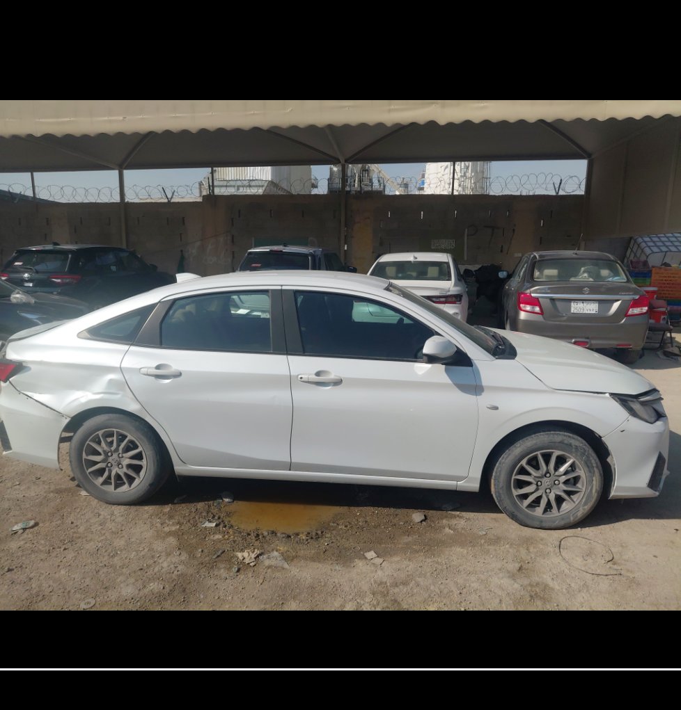 Toyota Yaris Y 2023 image