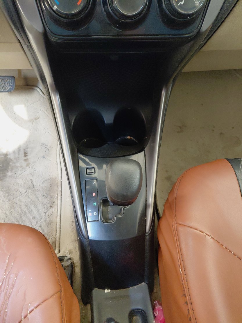 Toyota Yaris Y PLUS 2021 image