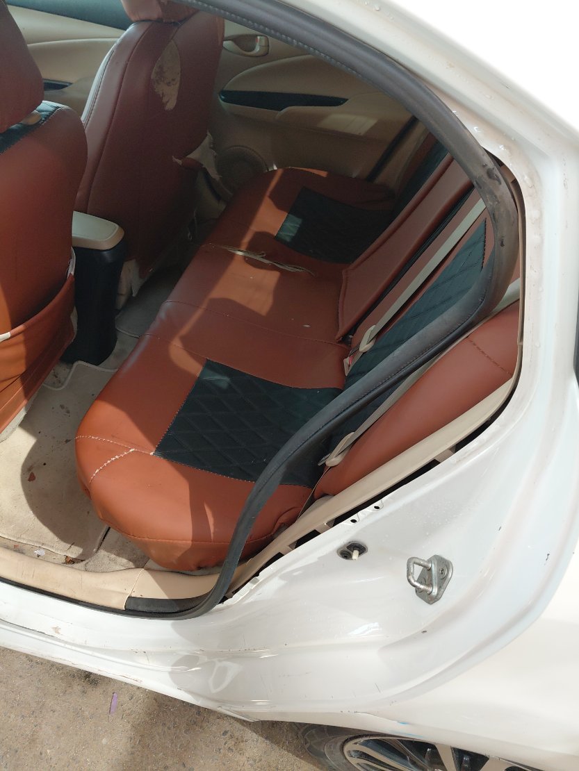 Toyota Yaris Y PLUS 2021 image