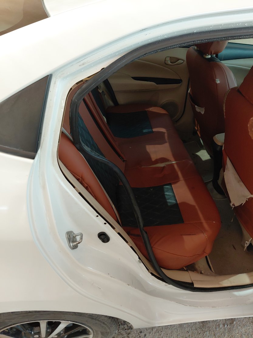Toyota Yaris Y PLUS 2021 image