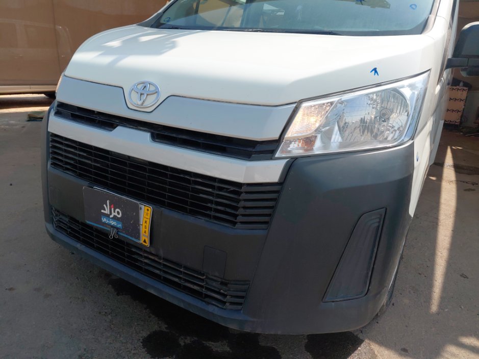 Toyota Hiace Bus  2025 image