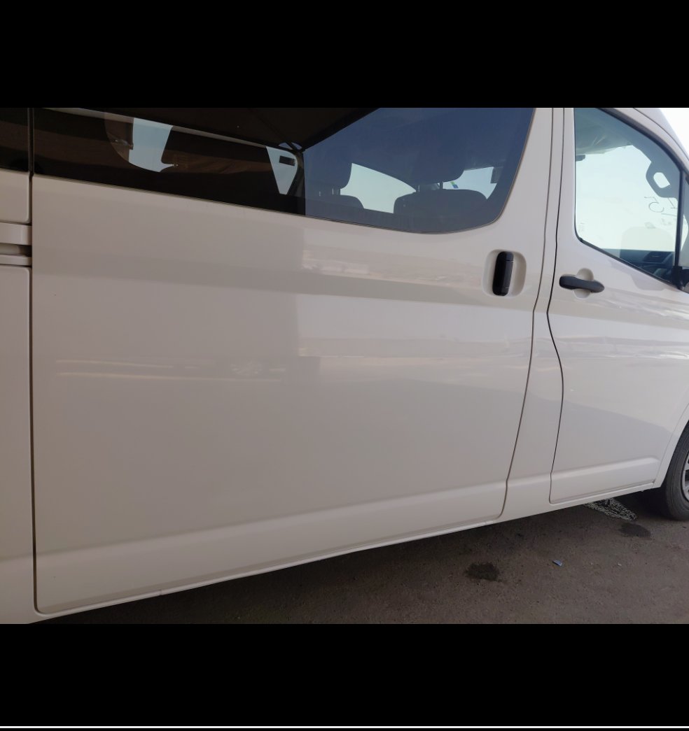 Toyota Hiace Bus  2025 image