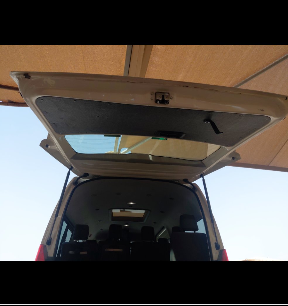 Toyota Hiace Bus  2025 image