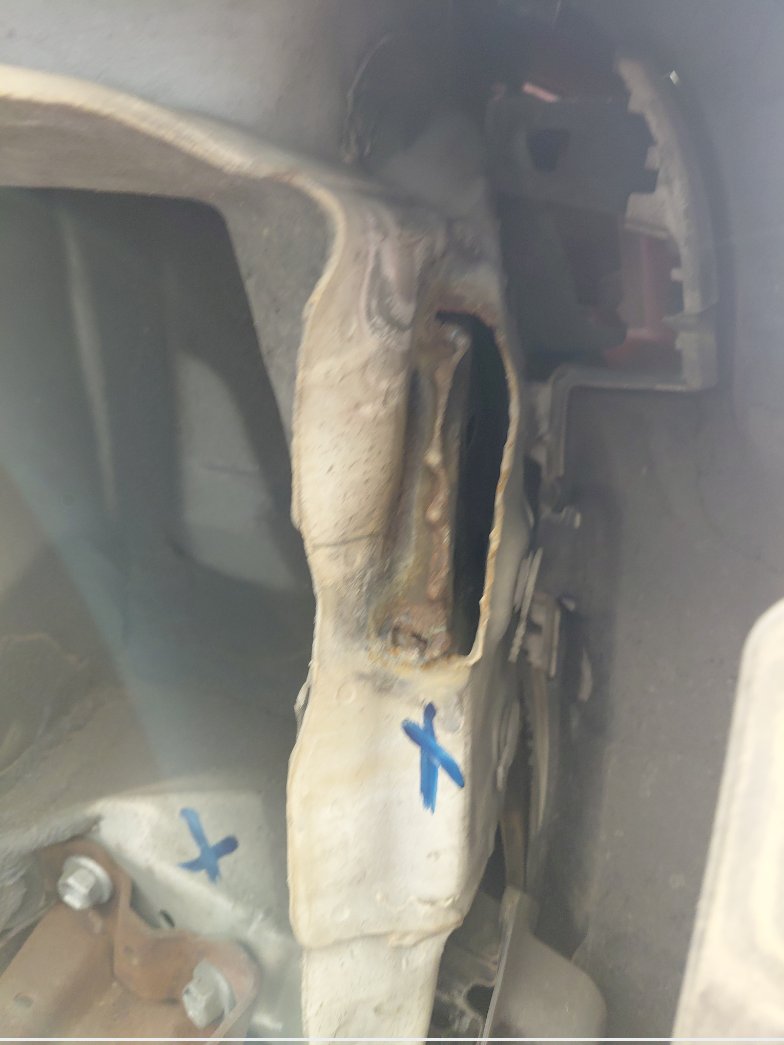 Toyota Hiace Bus  2025 image