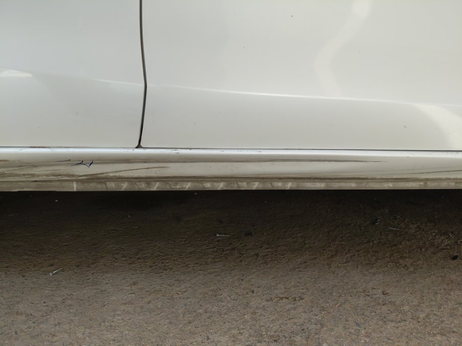 Toyota Yaris Y FLT 2021 image