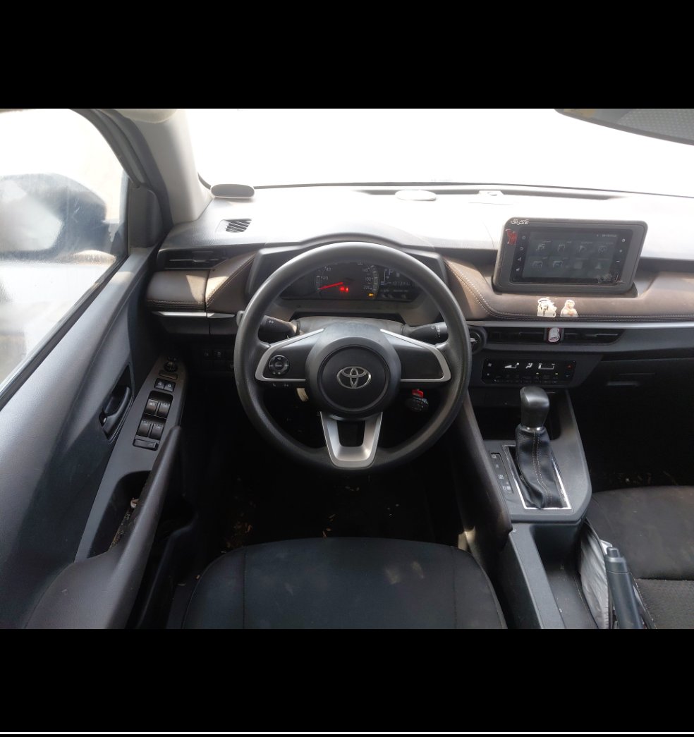 Toyota Yaris Y 2023 image