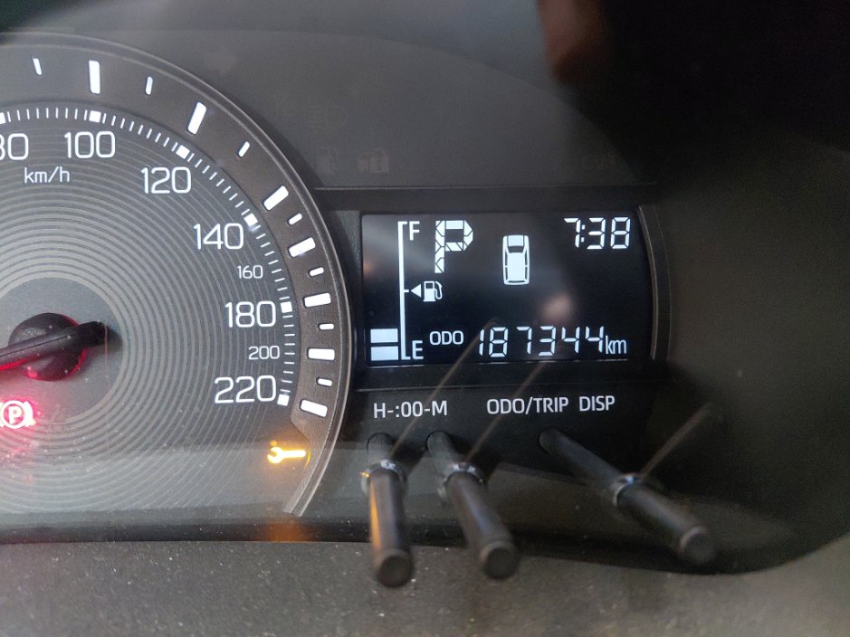Toyota Yaris Y 2023 image