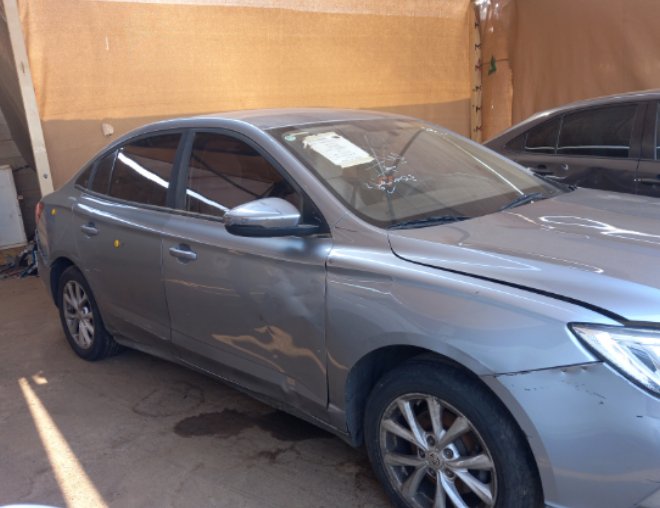 إم جي 5  2021 image