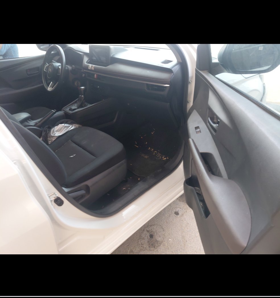Toyota Yaris Y 2023 image