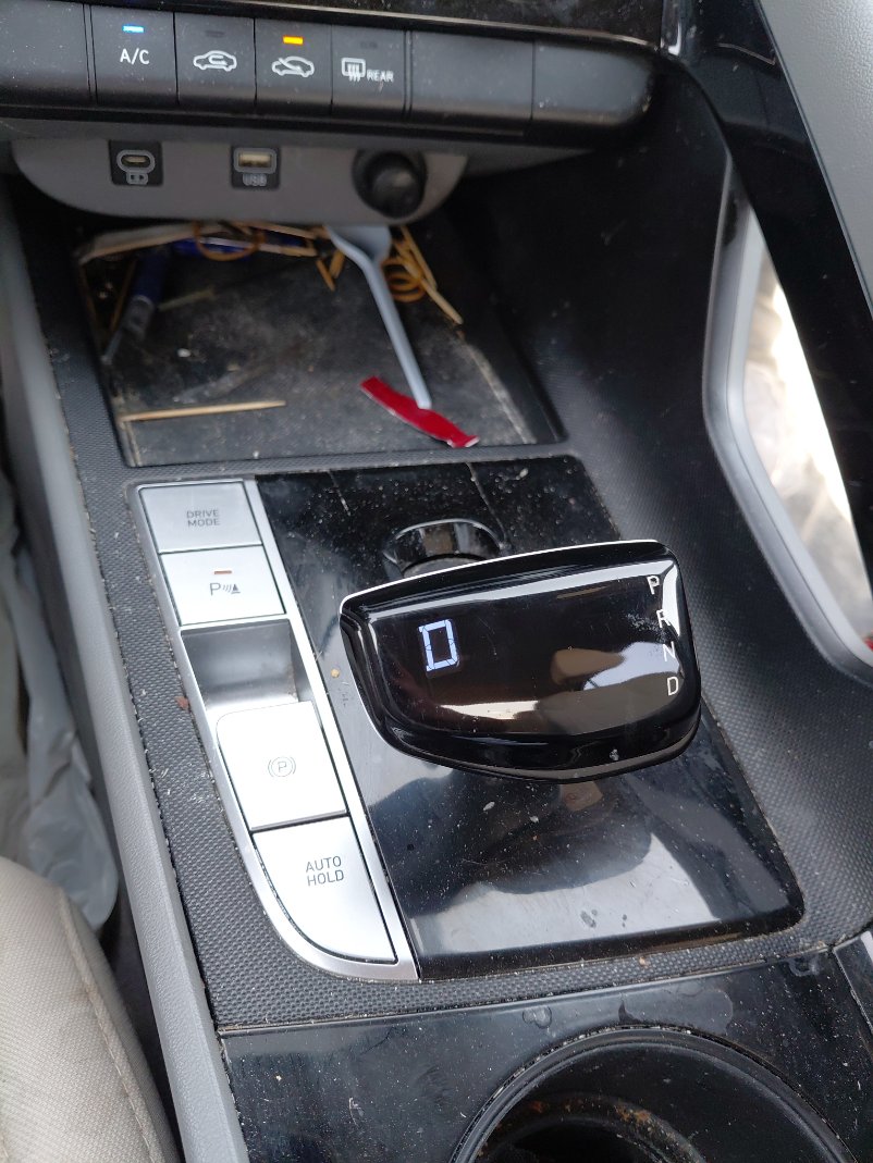 Hyundai Elantra  2025 image