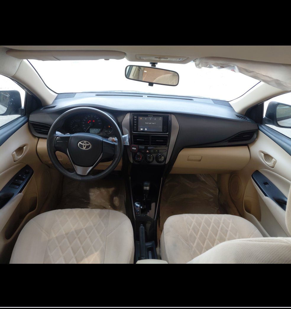 Toyota Yaris Y 2021 image