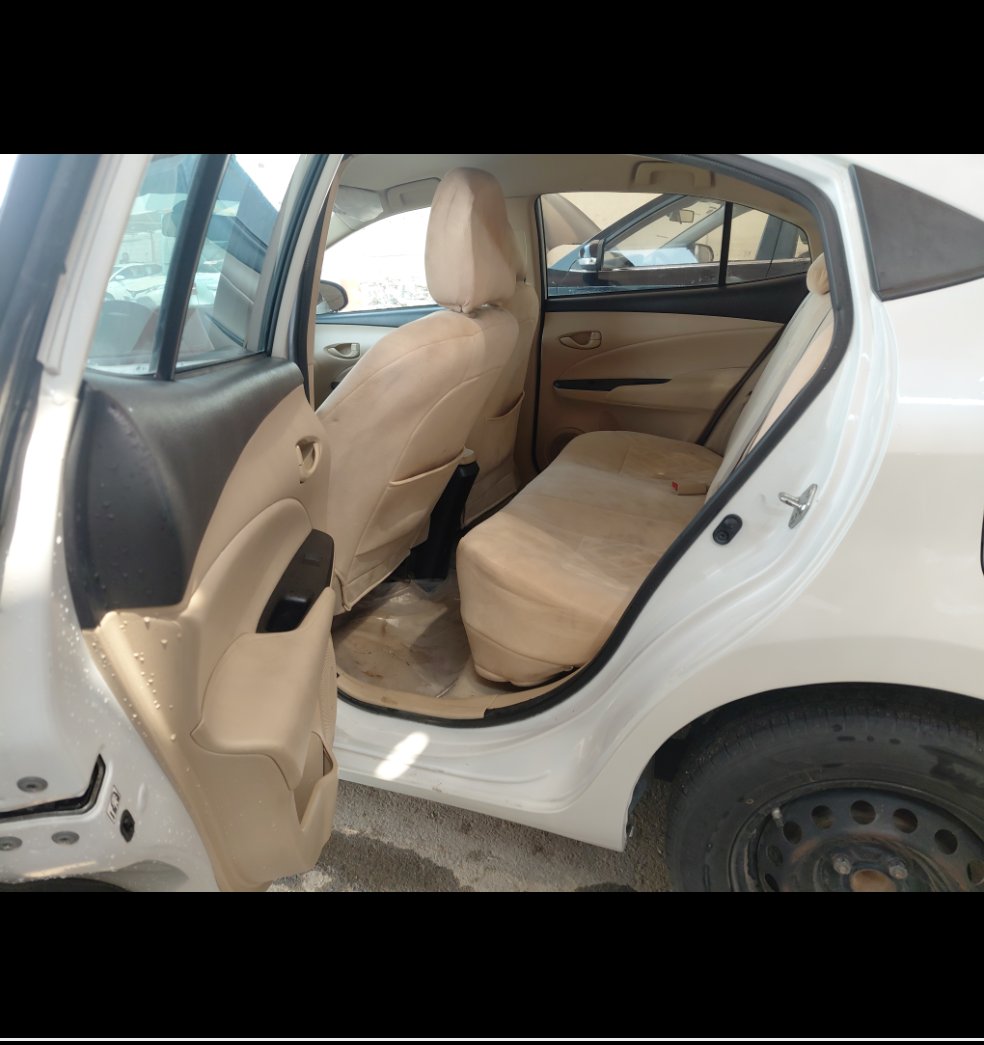 Toyota Yaris Y 2021 image