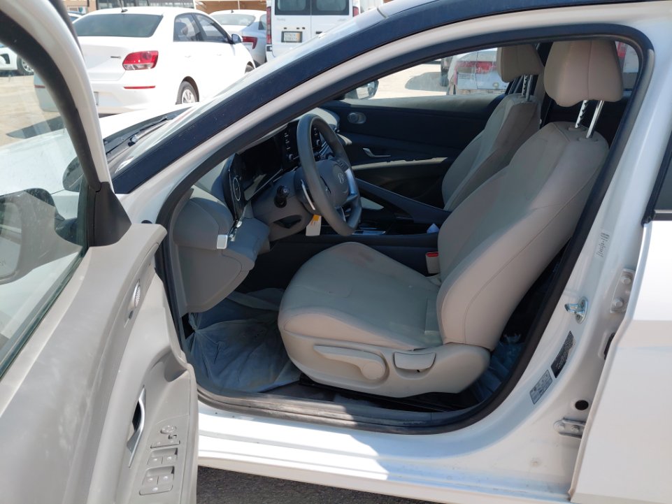Hyundai Elantra  2025 image