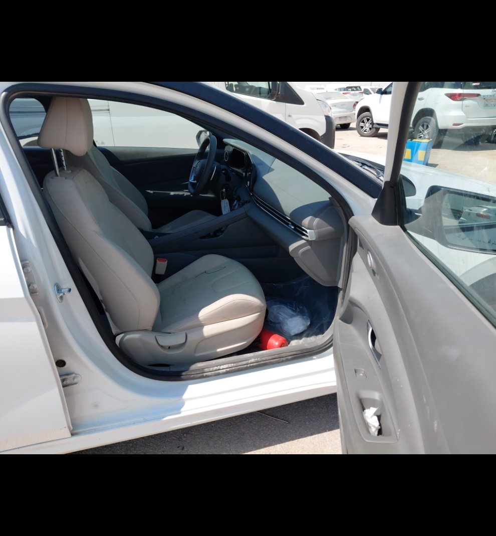 Hyundai Elantra  2025 image