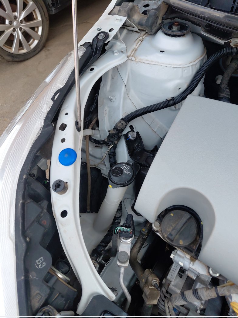 Toyota Yaris Y 2021 image
