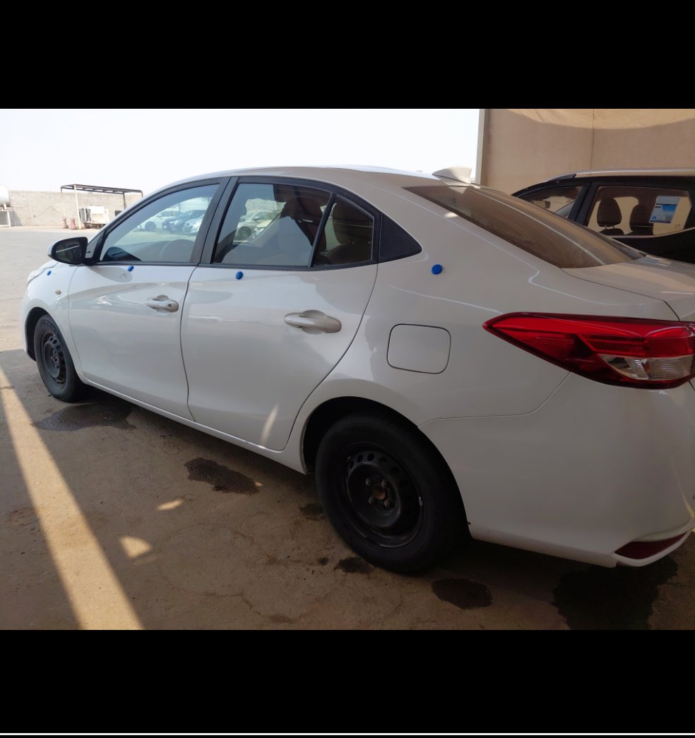 Toyota Yaris Y 2021 image
