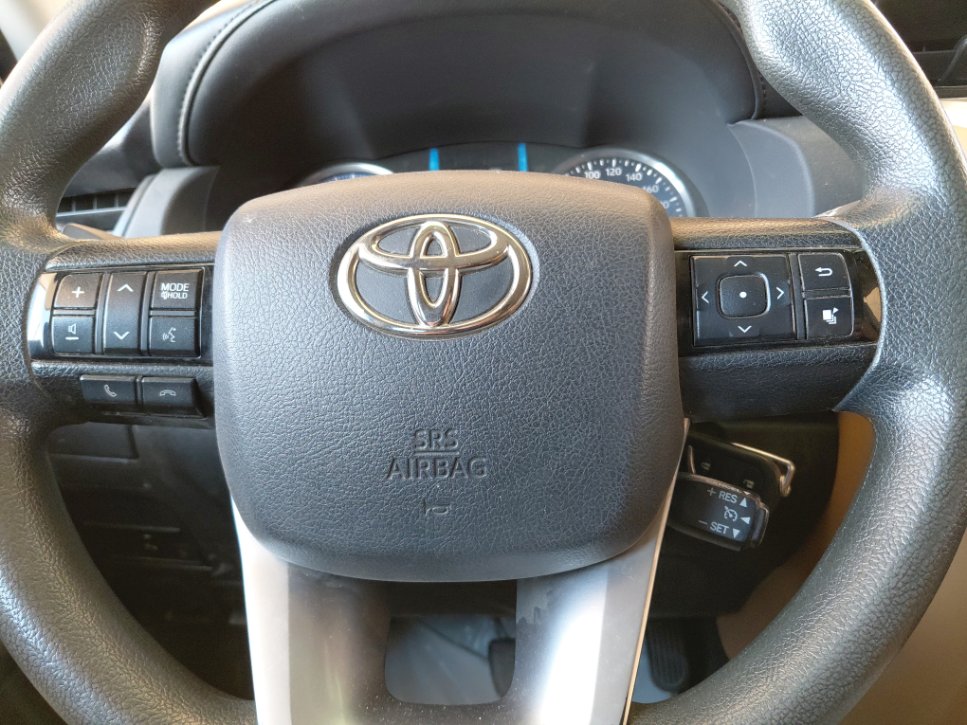 Toyota Fortuner GX2 2024 image