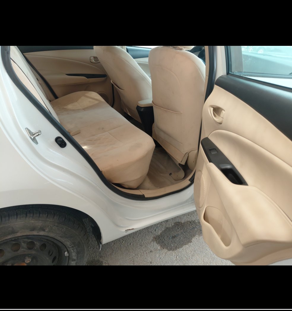 Toyota Yaris Y 2021 image