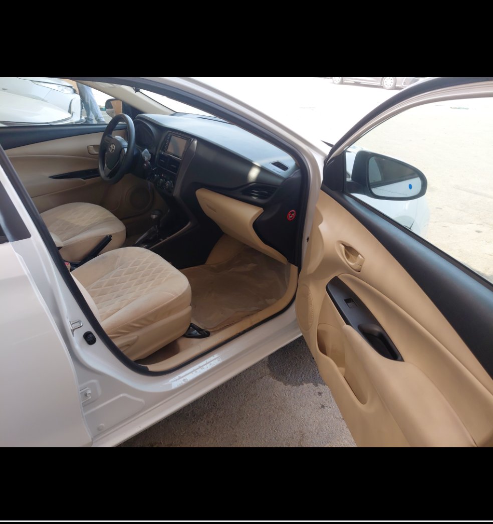 Toyota Yaris Y 2021 image