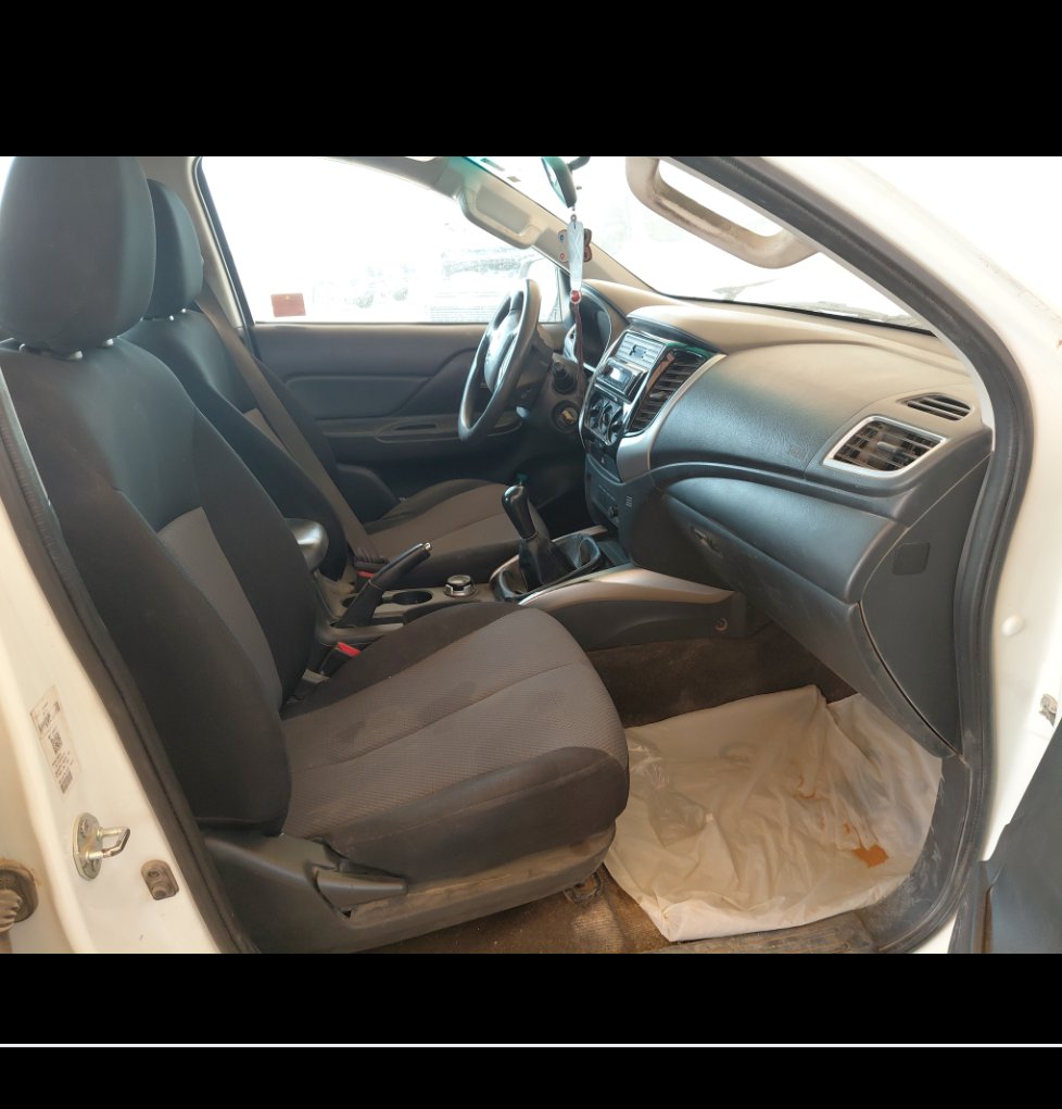 ميتسوبيشي L200 4X4- 2022 image