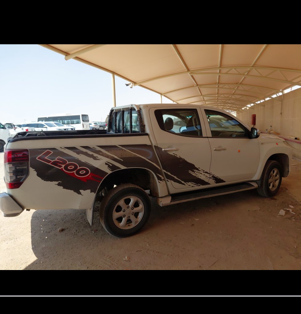 ميتسوبيشي L200 4X4- 2022 image
