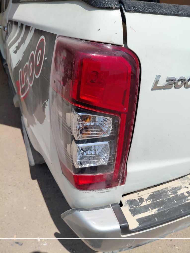 ميتسوبيشي L200 4X4- 2022 image
